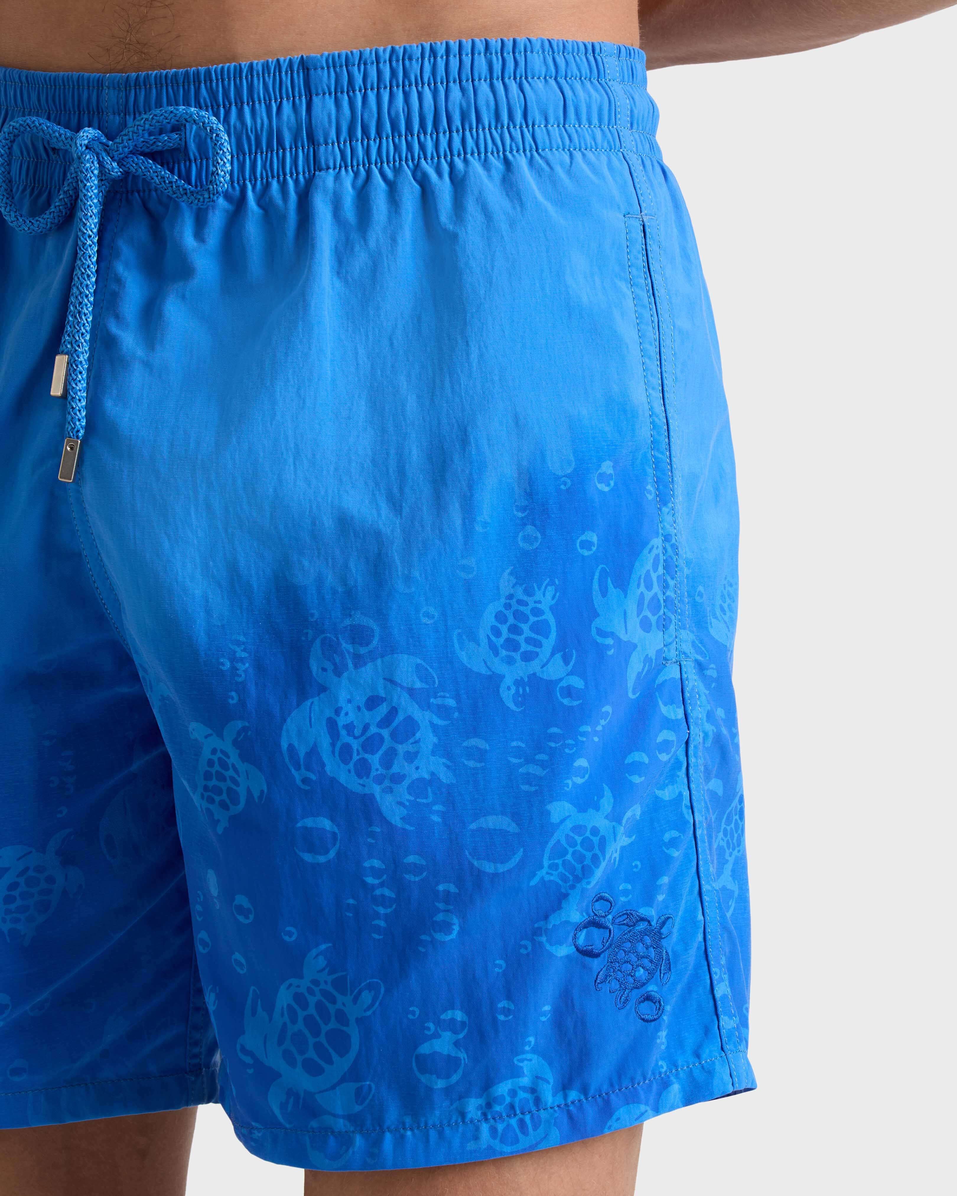 Swim Trunks Water-reactive Bubble Turtles 3D - Blue Earthenware / Vilebrequin Outlet