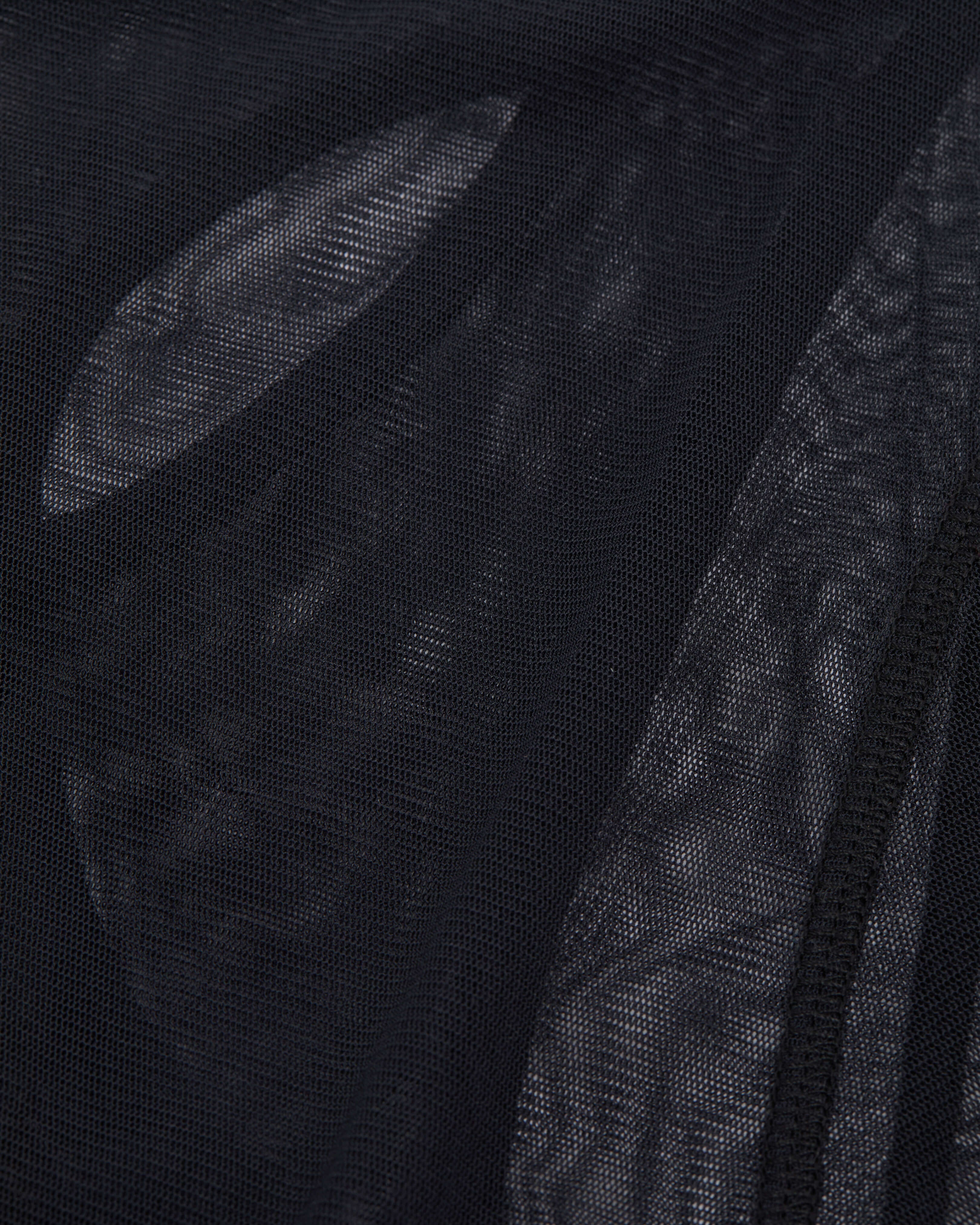 Tulle T-shirt Solid - Black / Vilebrequin New