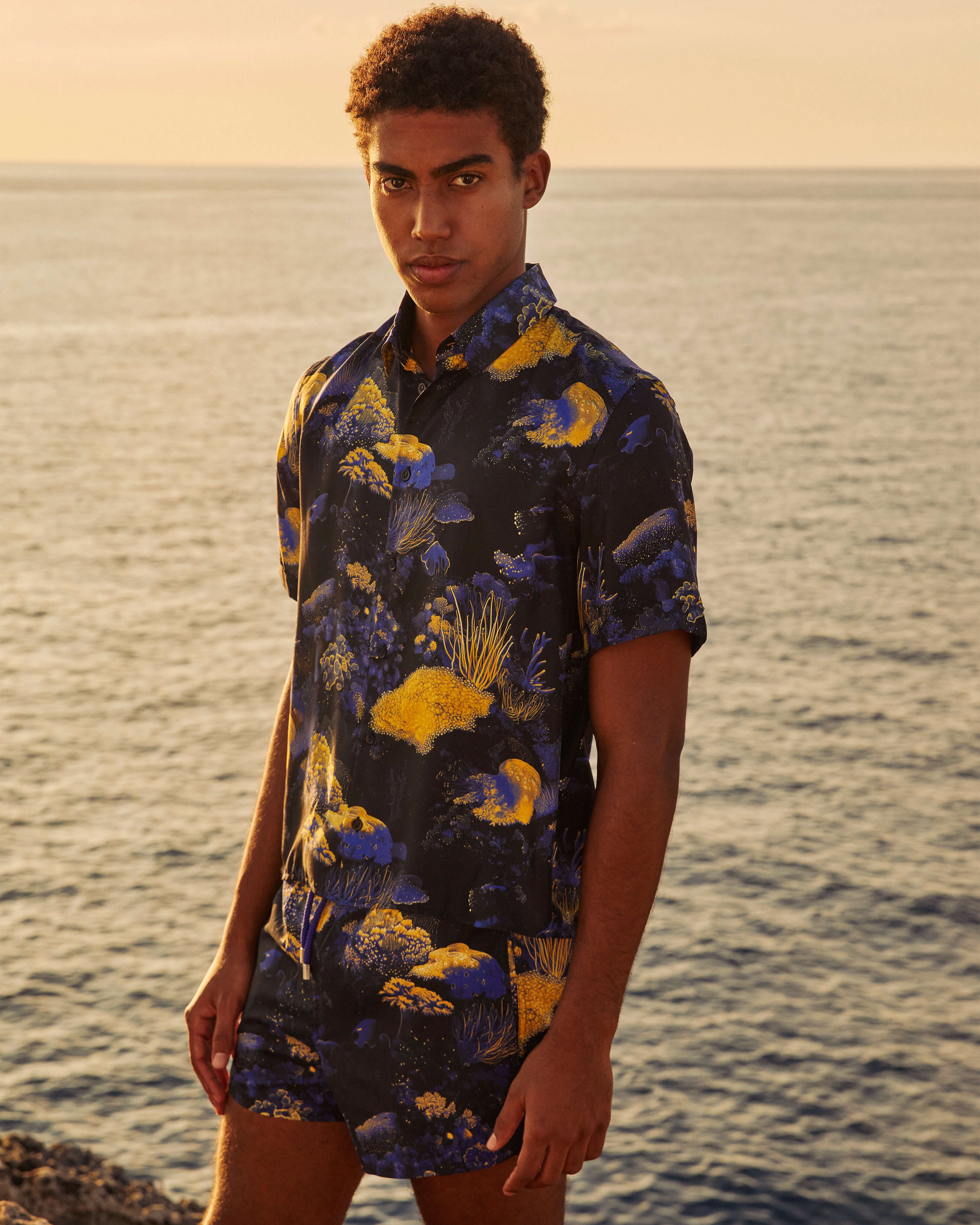 Silk Bowling Shirt Coral Reef - Black / Vilebrequin For sale