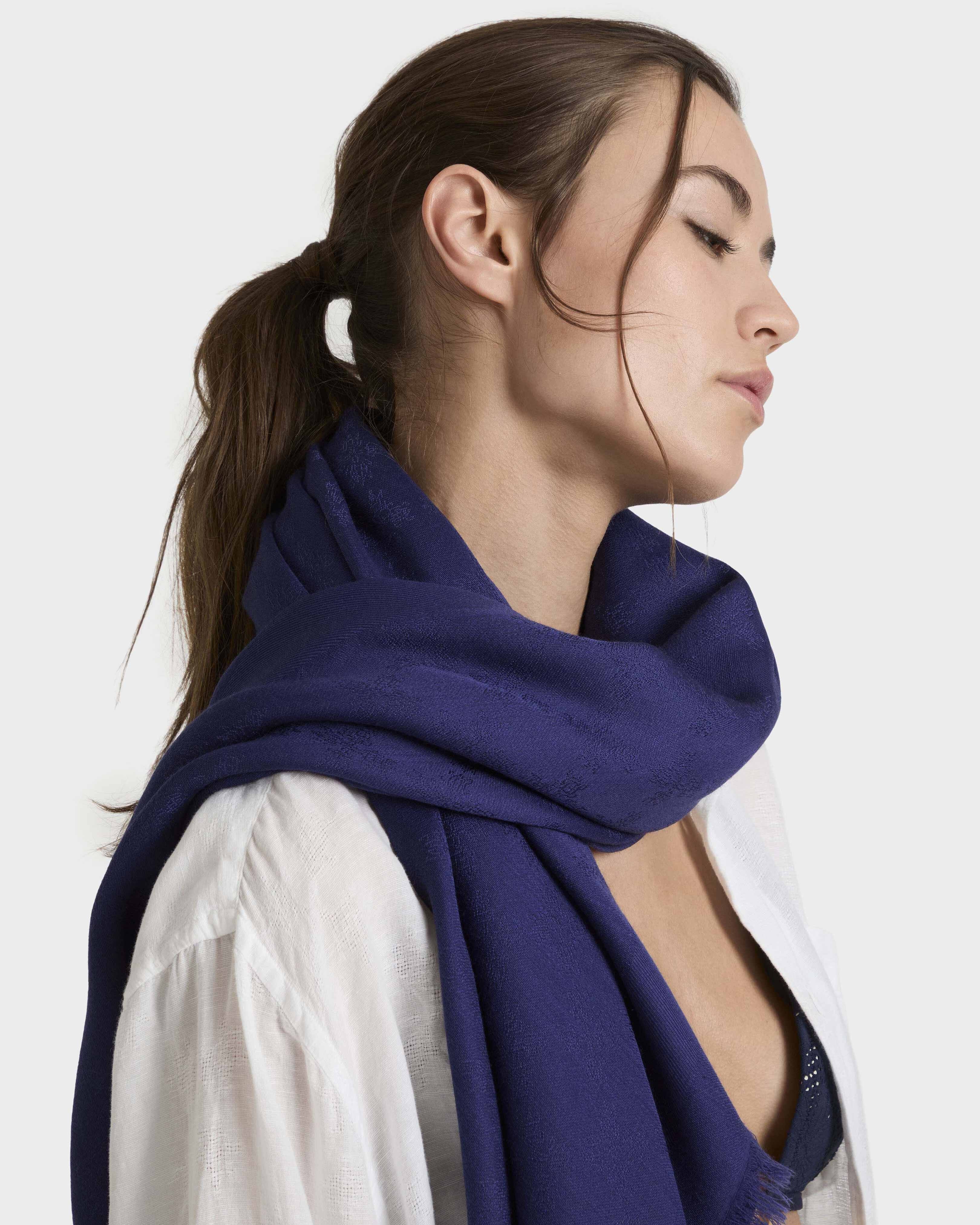 Turtle Monogram Scarf / Vilebrequin Online