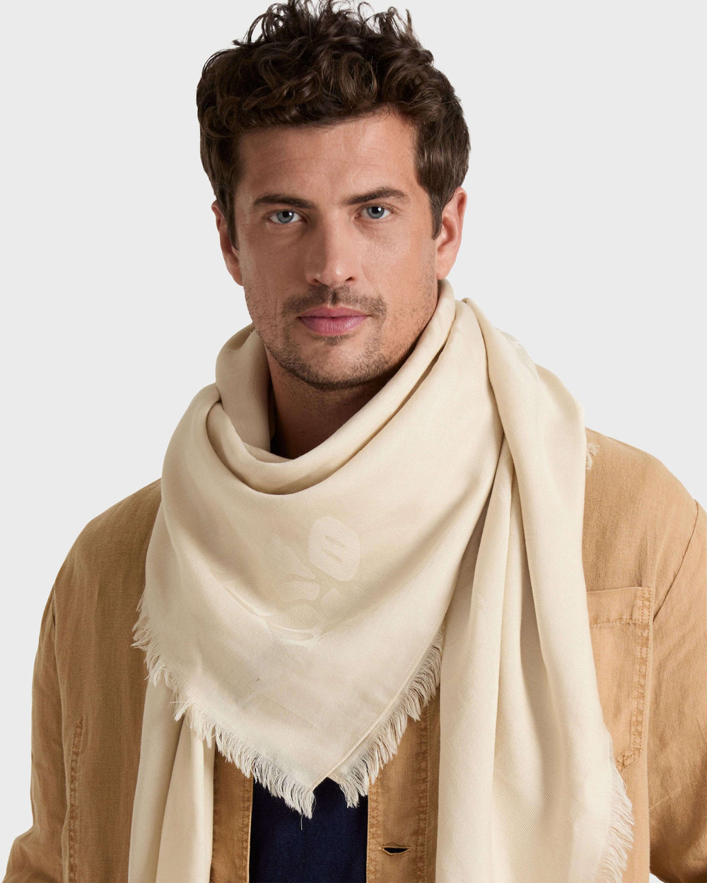 Ronde des Tortues Scarf / Vilebrequin On sale